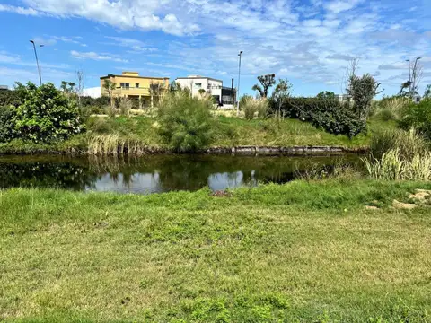 Barrio Costas - Al agua