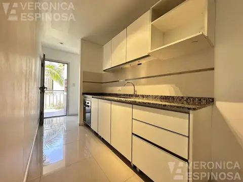 Departamento en Alquiler con 1 cocheras