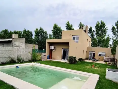 Venta de casa en Tierra de Sueño 3- Roldan