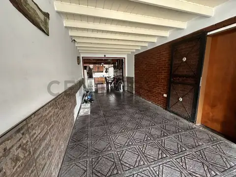 Calle 8 3600, Piso 0