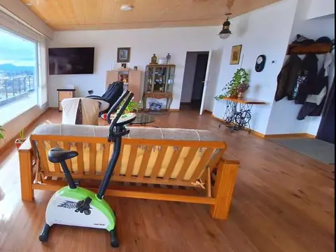 Departamento 5 ambientes con 3 baños