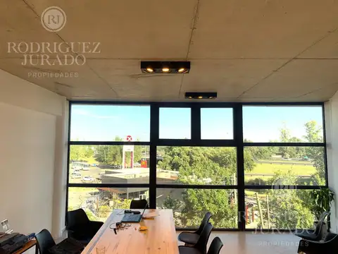 Oficina en Venta al Norte