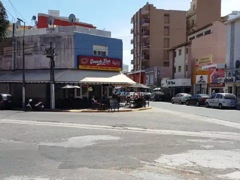 Calle 19 100, Piso 2