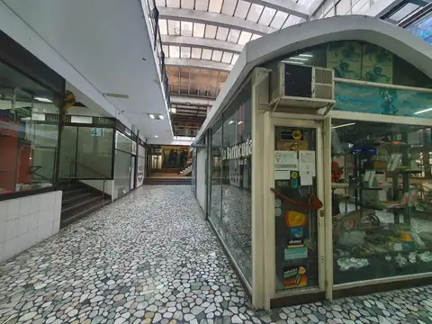 Local en Venta 60 años