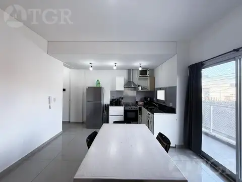 Departamento 2 ambientes al frente