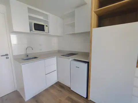 Departamento en Alquiler en Colegiales, $ 600.000