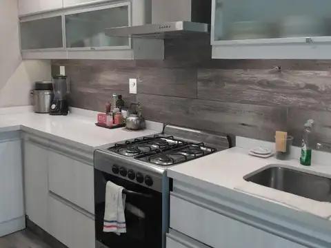 Alquiler PH de 3 ambientes amoblado en Belgrano R