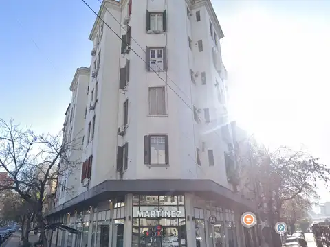 Avenida Martín García 300, Piso 1