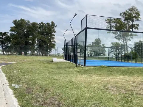 Casa en Venta en Pilar Del Este - Santa Sofia, USD 188.000