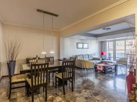 Av Alberdi 1000, Piso 5