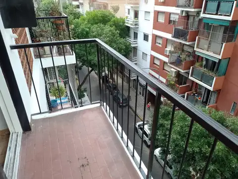 ALMAGRO ALQUILER 2 AMBIENTES CON BALCON IMPECABLE 