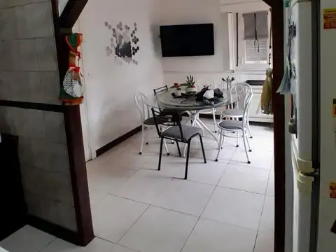 Depto Tipo Casa en Venta de 4 ambientes