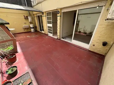 VENTA VILLA CRESPO PH 2 AMB PB PATIO PARRILLA