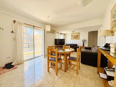 República de Italia 200