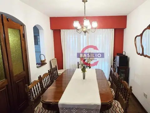 Casa en Venta en Villa Adelina, USD 165.000