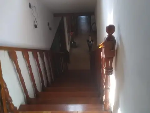 EXCELENTE CASA, QUINCHO, PARRILLA, PILETA.