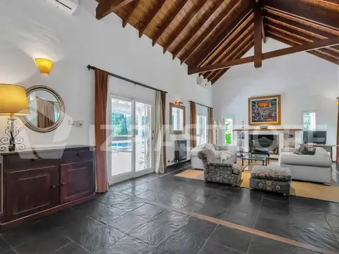 Casa en Venta de 4 dormitorios