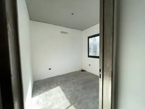 Depto Tipo Casa en Venta con 1 cocheras