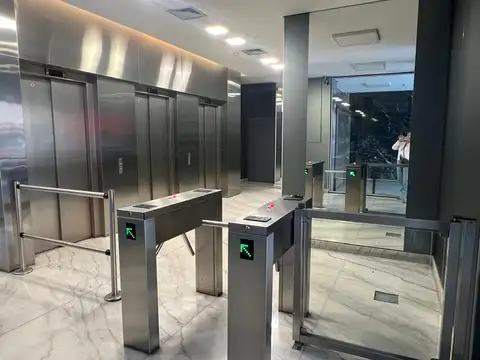 NUÑEZ VENTA OFICINA GRAN CATEGORIA    PISO 13