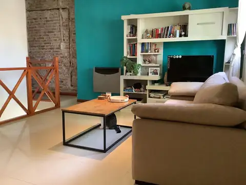 PH en venta al frente en primer piso