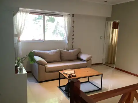Depto Tipo Casa en Venta de 1 dormitorio