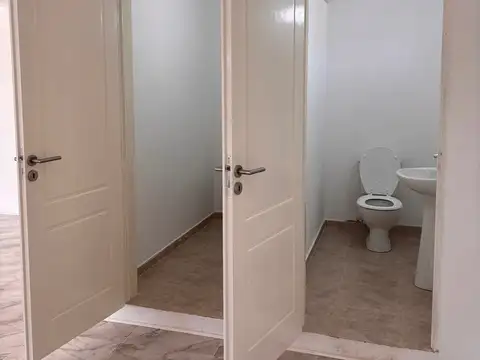 Local en Alquiler en Pilar, USD 2.500