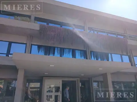 Depósito en Alquiler de 280 m2 en  Denedetti y Panamericana  Olivos