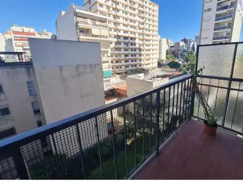 Manuela Pedraza 2300, Piso 5