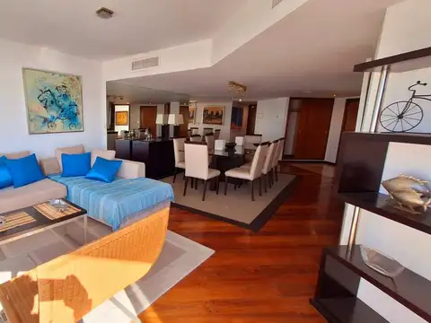 Avenida del Huerto 1100, Piso 05 01