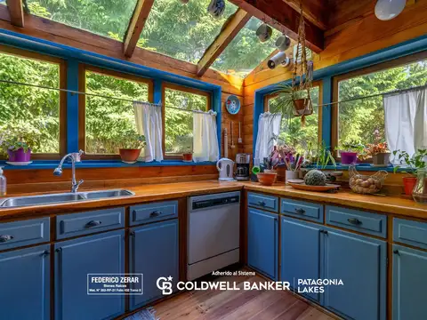 Casa en Venta con 4 cocheras