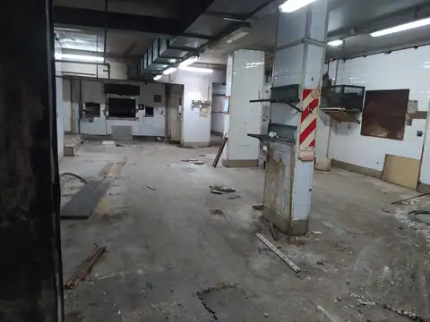 Local en Alquiler en Retiro, USD 5.000