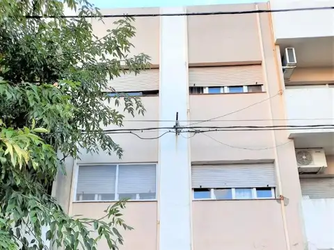 VENTA DEPARTAMENTO 3 HABITACIONES-2 BAÑOS-COCHERA-TOLOSA