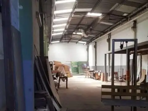 Galpon en Alquiler en Olivos, $ 2.900.000