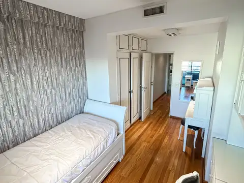 Departamento en Venta en Flores, USD 270.000