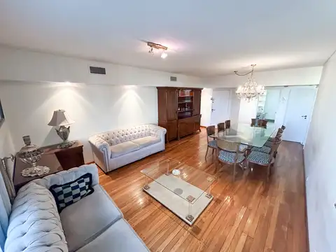 Venta de Departamento 4 Ambientes en Edificio Piazza Flores
