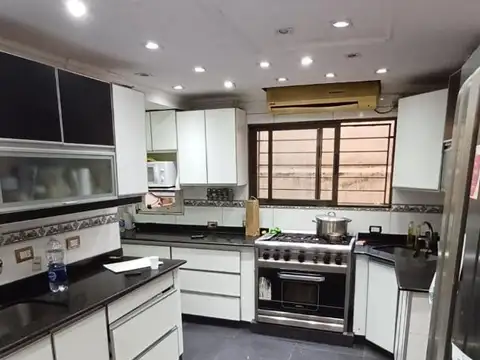 Departamento en Venta de 6 ambientes