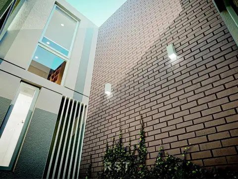 Depto Tipo Casa en Venta en Ituzaingo, USD 200.000