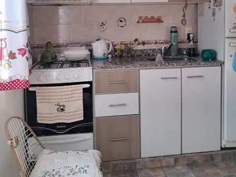 Av 12 de octubre 1000