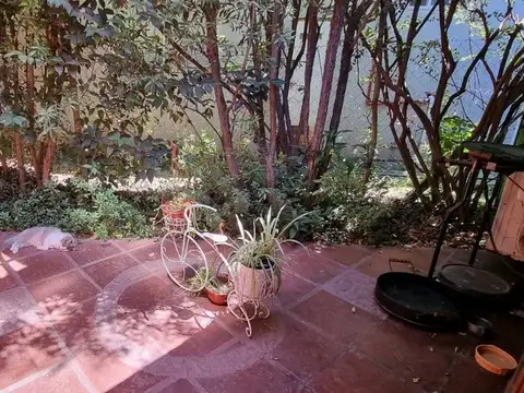 Casa 5 ambientes con 4 baños