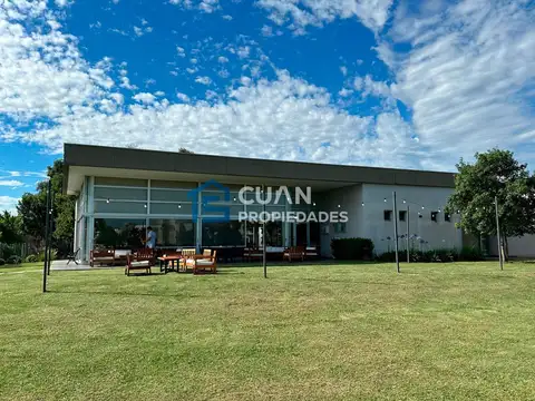 Terreno en Venta de 643,0 m2