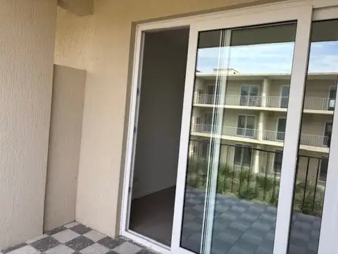 Departamento  en Alquiler en Chic Village, La Lonja, Pilar