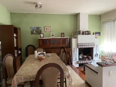 Depto Tipo Casa en Venta de 4 ambientes