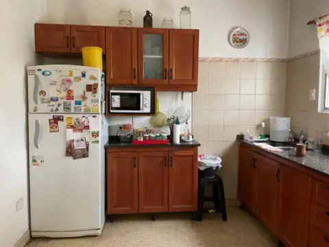 General Laguna 600, Piso 1