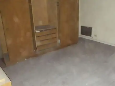 Depto Tipo Casa en Venta en Flores, USD 82.000