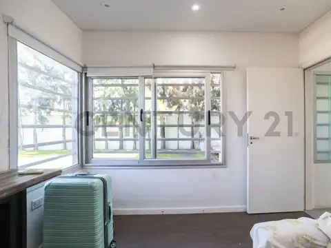 Casa en venta en Gorina con pileta y cochera - 478 y 133