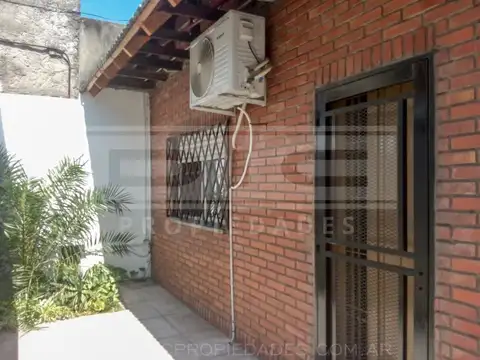 Av. Amancio Alcorta al 6400 entre Asamblea y Fraternidad