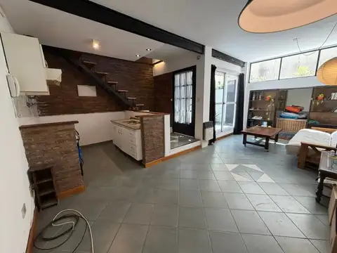 VENTA PH 2 AMB. DUPLEX PATIO TERRAZA P. CHACABUCO