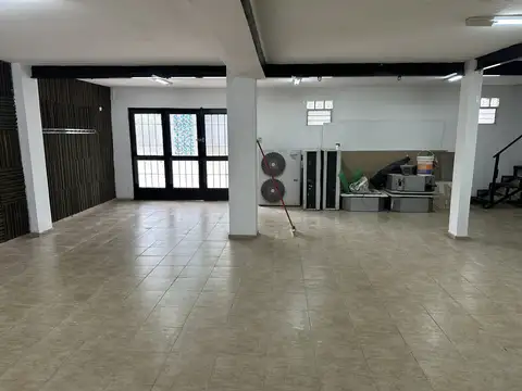 Galpon en Venta en Villa Lugano, USD 190.000