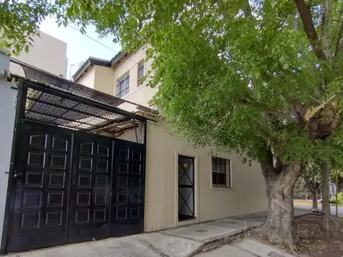 Venta. Casa 4 Ambientes. Quincho y Parrilla. Martin Coronado. Tres de Febrero