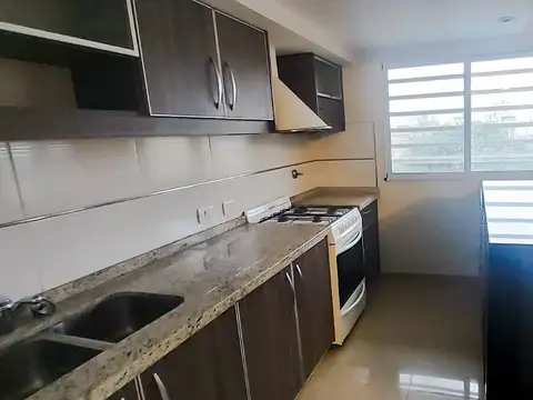Depto Tipo Casa en Venta con 1 cocheras